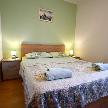 Lopar 239 Hotel ภายนอก รูปภาพ
