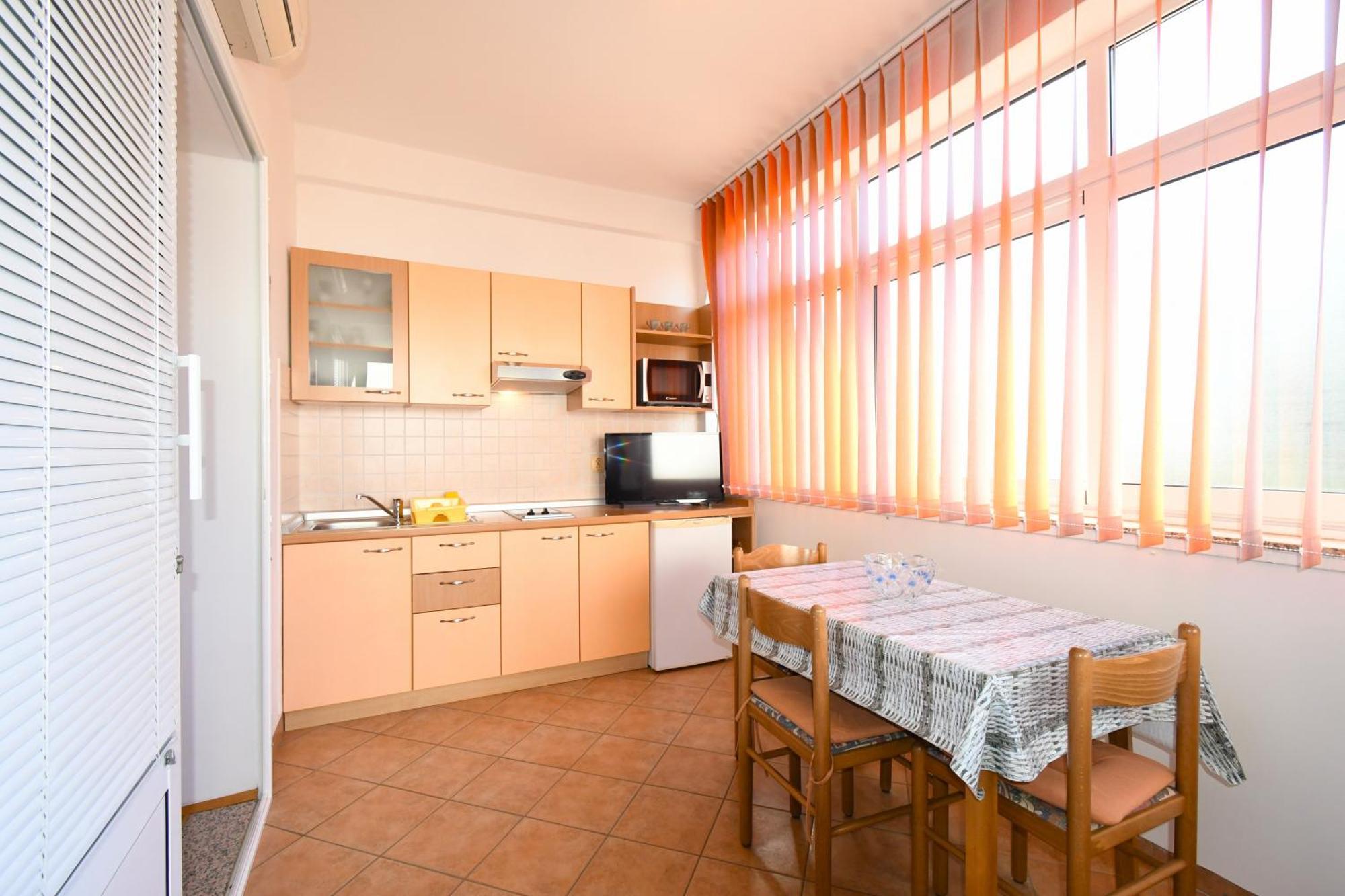 Lopar 239 Hotel ภายนอก รูปภาพ